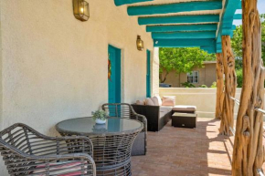 Close to the Plaza, restaurants, museums. 4bd 4ba 2 kings 2 Queens
